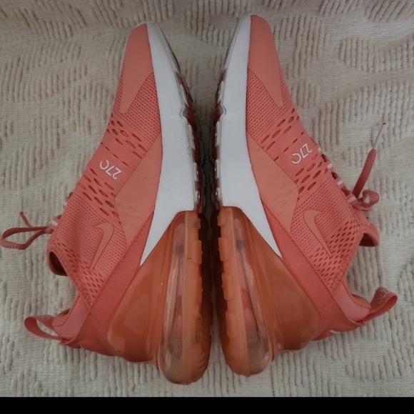 Nike Air Max 270 Peach  Crimson Bliss - Picture 3 of 8